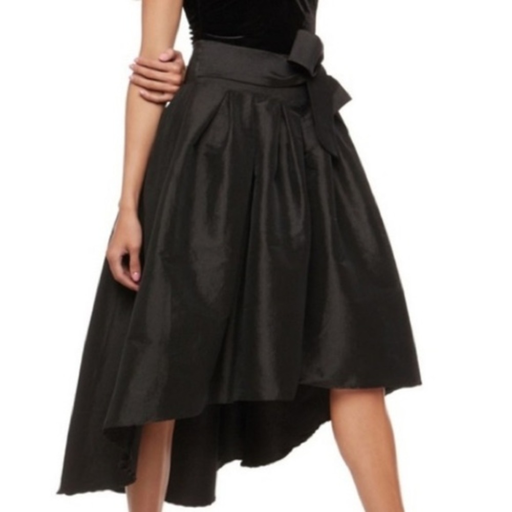 HAUTE MONDE HI-LOW ELEGANT SKIRT